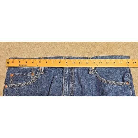 Levi's 505 Straight Fit Jean Denim Shorts Med Blue Wash Preppy Dad Men's Size 38 - Picture 3 of 9